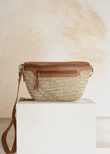 Load image into Gallery viewer, Odette Crossbody - Tan