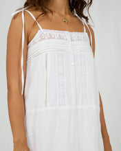 Load image into Gallery viewer, Dusty Maxi Dress - White
