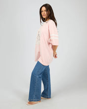Load image into Gallery viewer, Trinket Tee - Rose