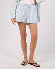 Load image into Gallery viewer, Weekend Stripe Short