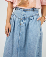 Load image into Gallery viewer, Arlo Maxi Skirt