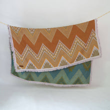 Load image into Gallery viewer, Woven Throw - Jagger - Iris