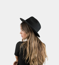 Load image into Gallery viewer, William Black - Bohemian Sundays, Will and Bear, Buy Boho Bohemian Clothing Online Australia, Kivari, Arnhem, Rowie, Will and Bear, Wandering Folk, Skinned, Barefoot Blonde