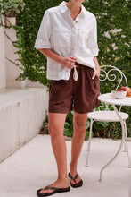 Load image into Gallery viewer, Darcy Relaxed Everyday Short - Choc
