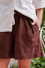 Load image into Gallery viewer, Darcy Relaxed Everyday Short - Choc
