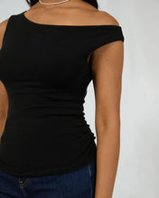 Load image into Gallery viewer, Kylie Off shoulder Top - Black
