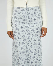 Load image into Gallery viewer, Sylvie Maxi Skirt
