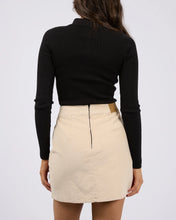 Load image into Gallery viewer, Kendra Knit top - Black

