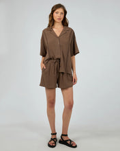 Load image into Gallery viewer, Toledo Shirt - Brown
