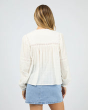 Load image into Gallery viewer, Lark Shirt - V White
