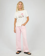 Load image into Gallery viewer, Martini's regular Tee
