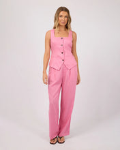 Load image into Gallery viewer, Fern Linen Vest - Orch
