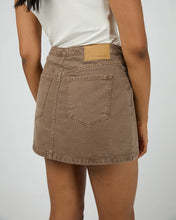 Load image into Gallery viewer, Lenni Mini Skort - Cocoa
