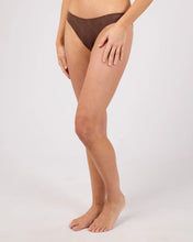 Load image into Gallery viewer, Ivy High Cut Cheeky Pant - Choc
