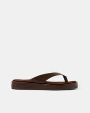 Load image into Gallery viewer, Pia Sandal - Brown
