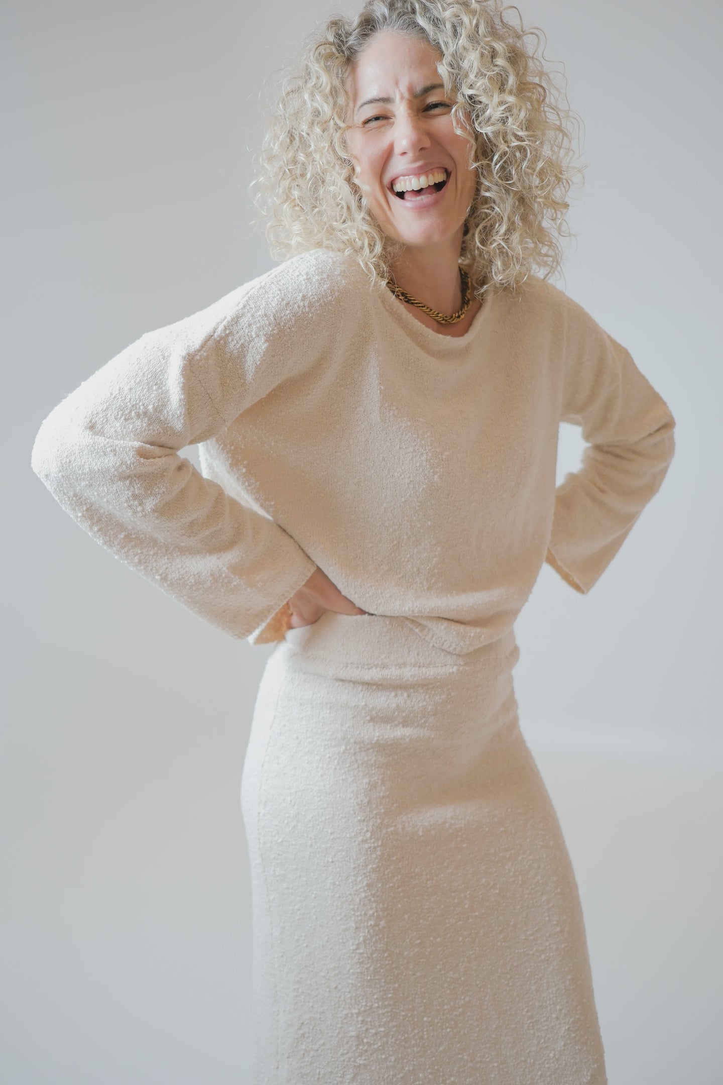 Ami Flared Long Sleeve Top - Honey Butter