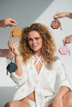 Load image into Gallery viewer, Koa Purse - Gingerbread
