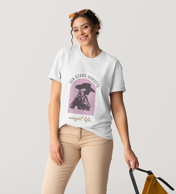 Cowgirl Life Tee Reg Fit - White