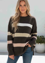 Load image into Gallery viewer, Ginnie Knit
