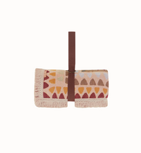 Load image into Gallery viewer, WovenThrow Seashell - Sand
